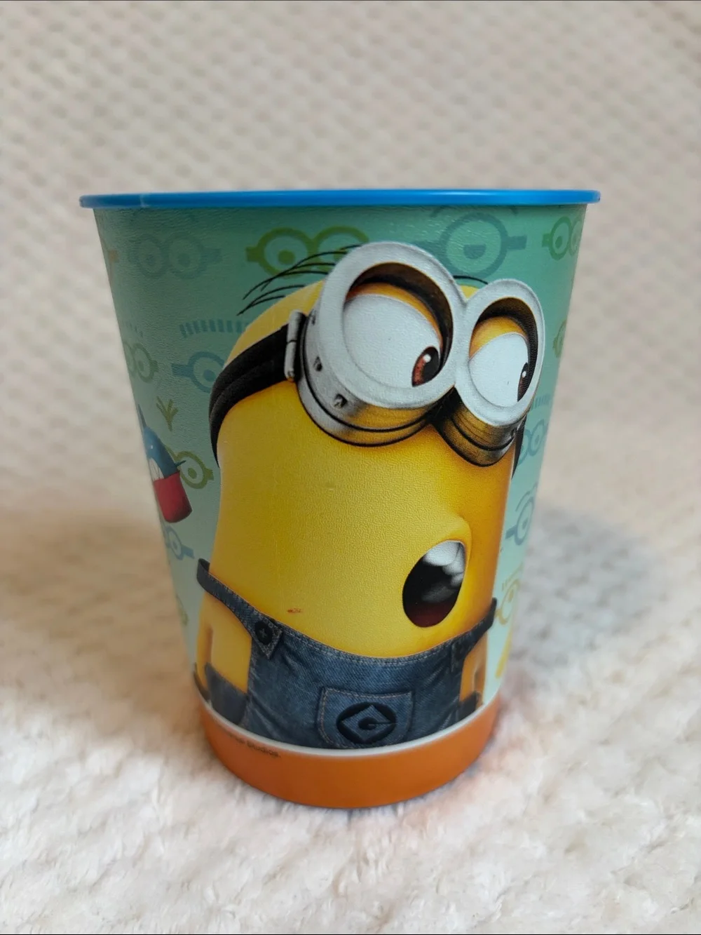 Minion-Themed Plastic Party Cup 16 Oz